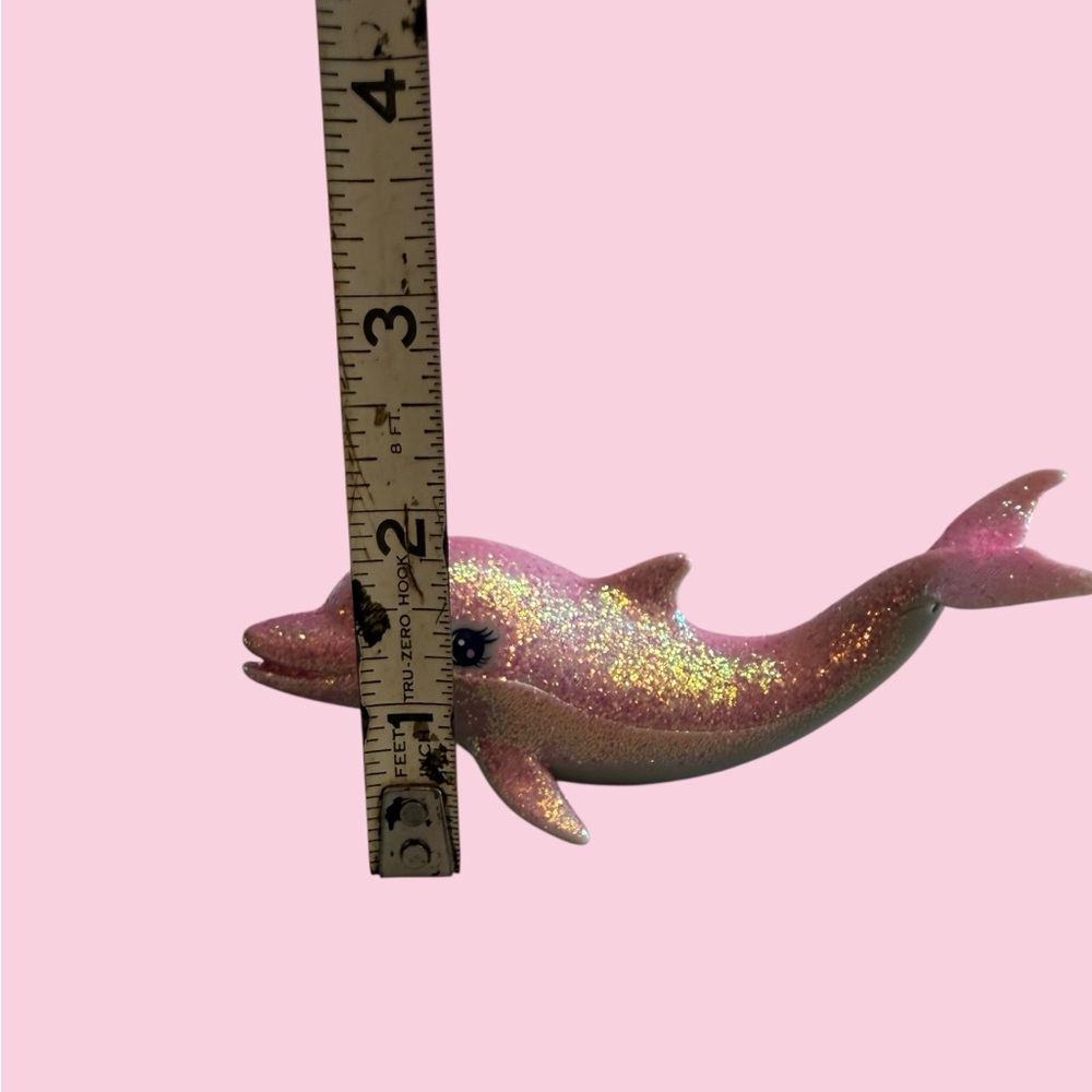 Mattel Barbie Pink Glitter Dolphin Sparkle Merliah
Mermaid Replacement 2009 Pet - Picture 7 of 7